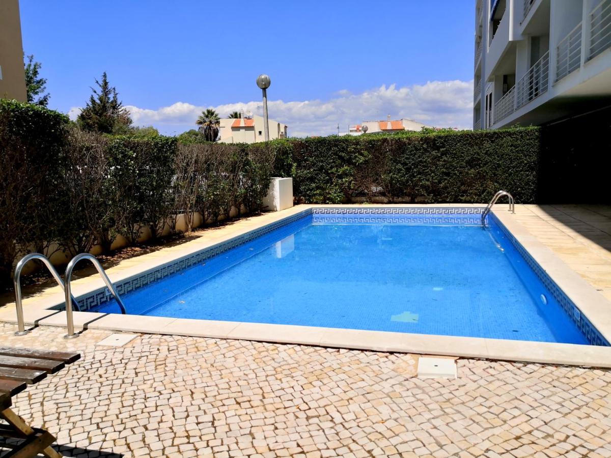 Orange Flat - Pool-Wifi - Portimao Apartment Bagian luar foto